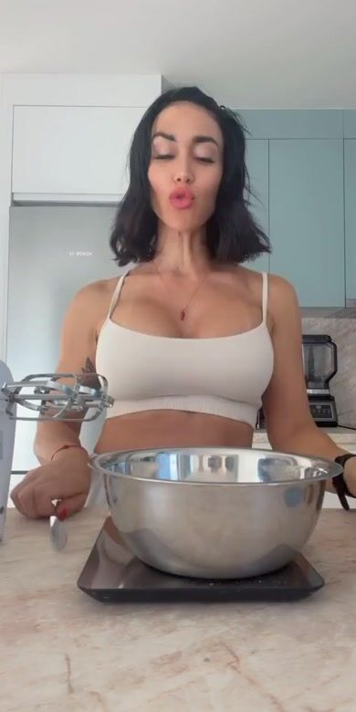 Federica Pacela 
