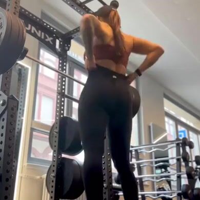 Samira Bär 